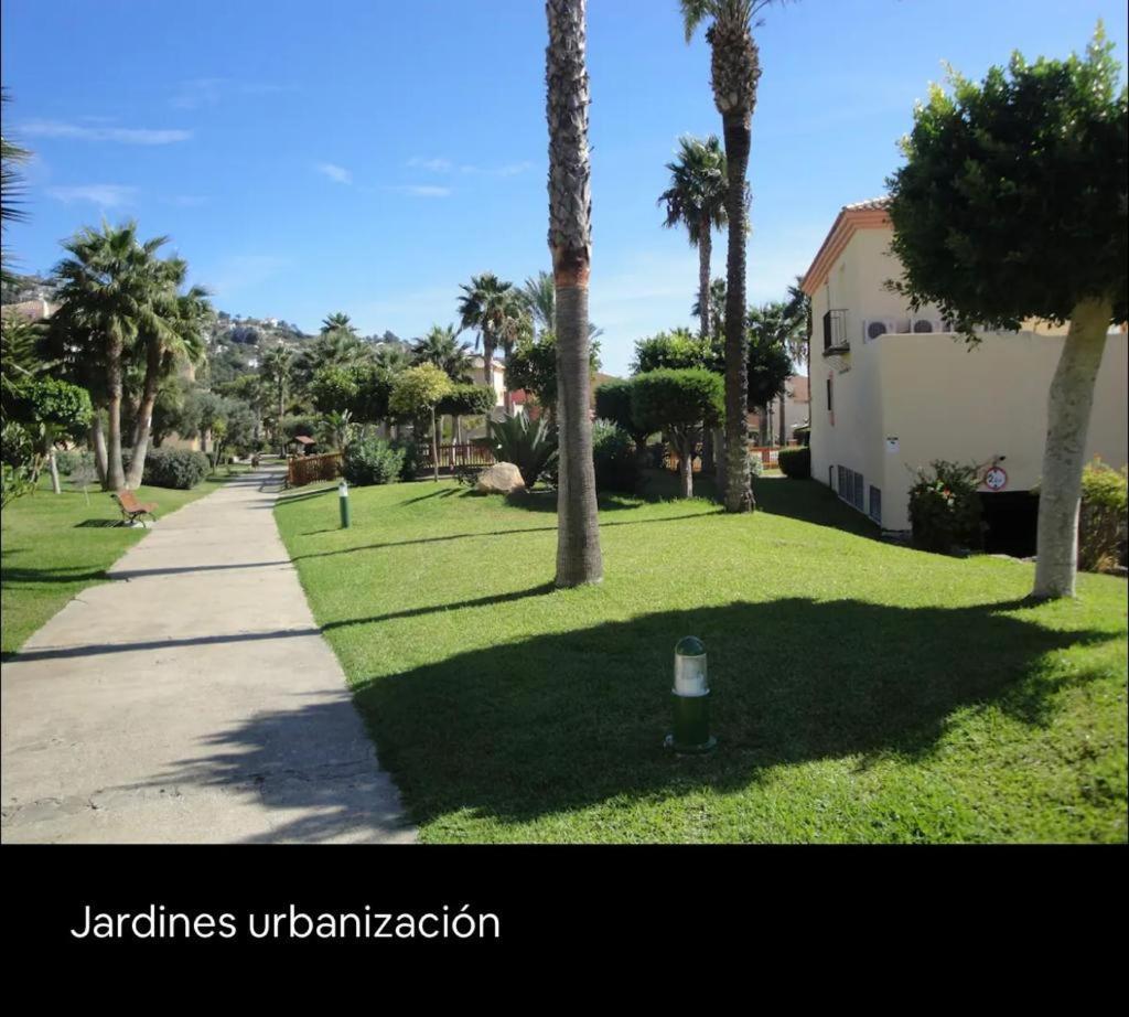 Estupendo Apartamento Urbanizacion Jardines De Zahara. Zahara De Los Atunes Zahara de los Atunes Exterior foto